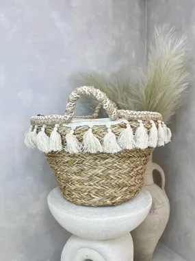 Natural Tassel Edged Large Straw Bag